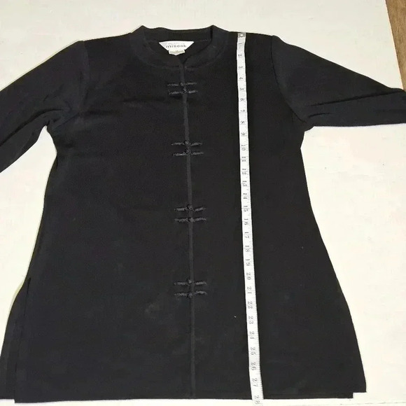 Exclusively Misook Black Long SleeveTunic Top With Frog‎ Closure Sz M - Picture 7 of 9